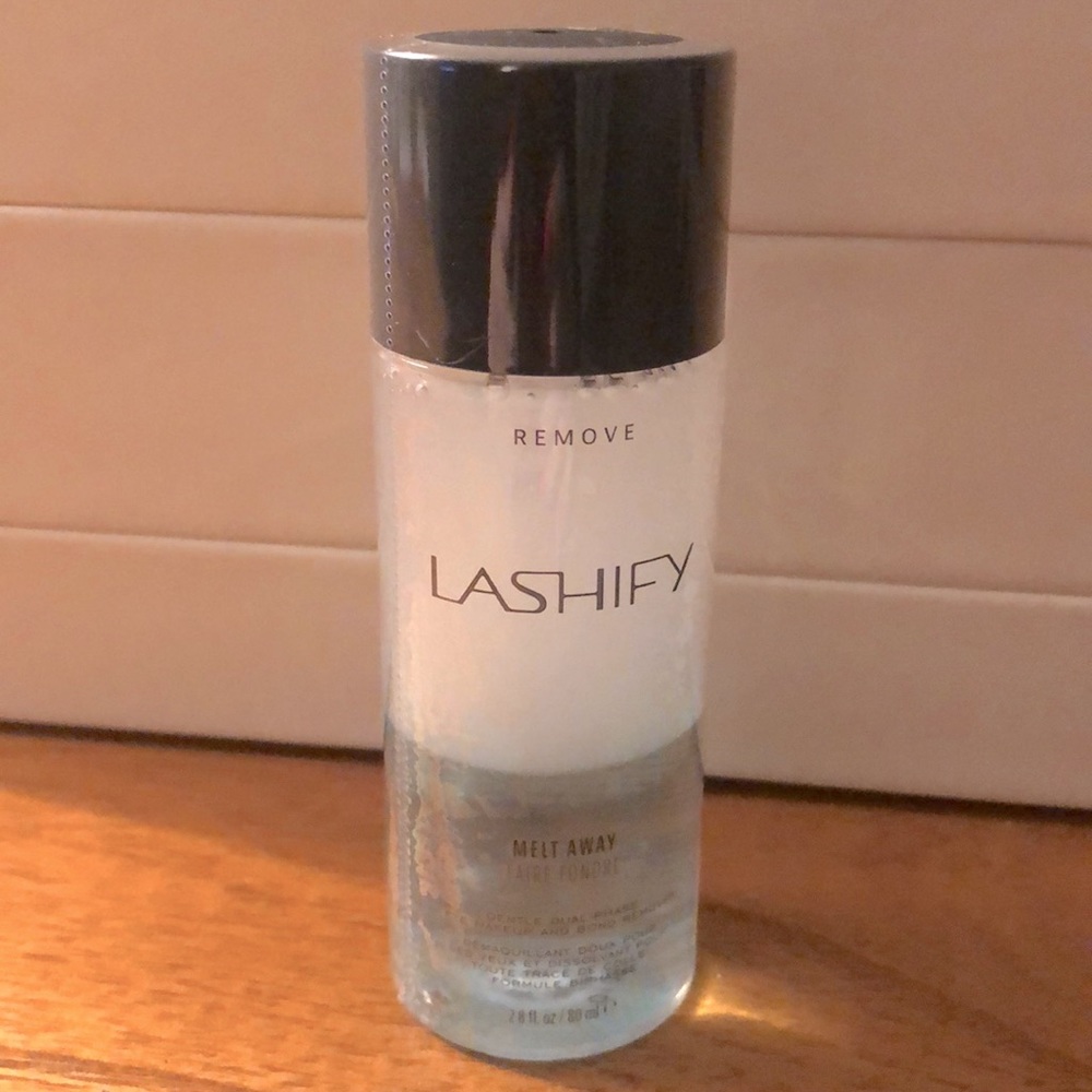 Lashify Melt Away lash remover
